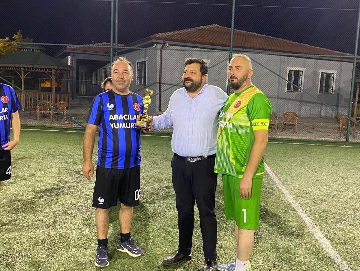 Afyonkarahisar’ın Başmakçı ilçesinde belediyenin destekleriyle düzenlenen futbol turnuvası, heyecan dolu