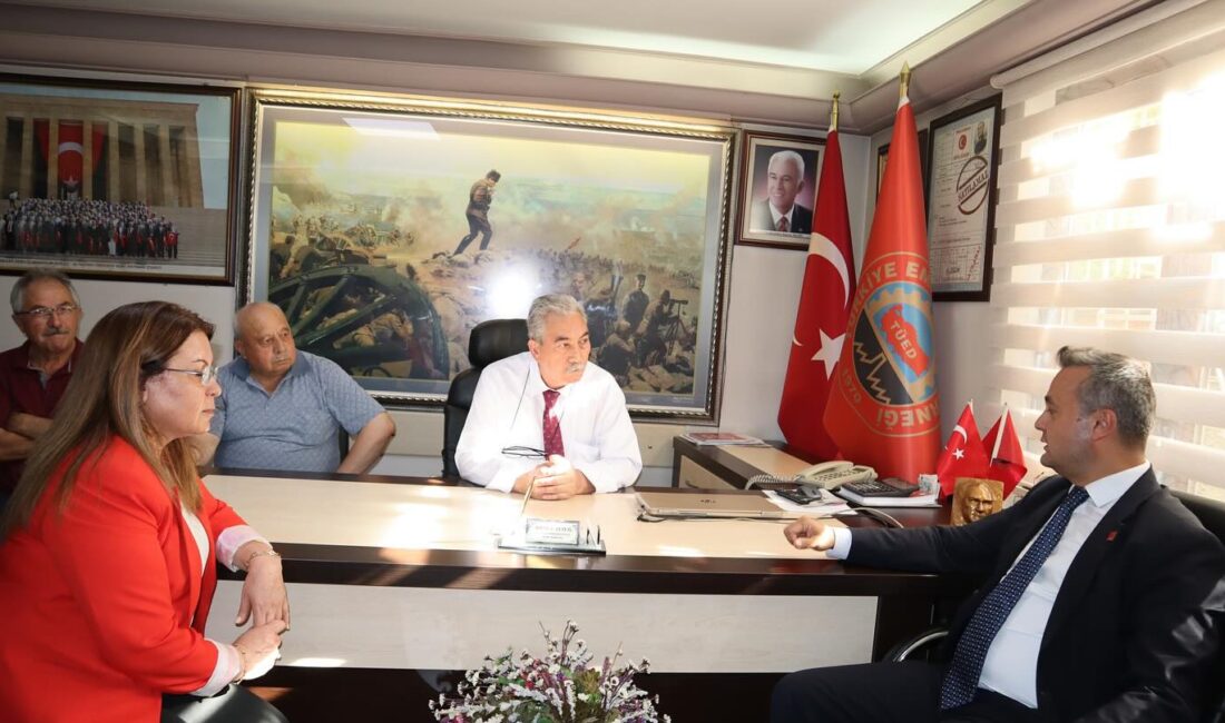 Cumhuriyet Halk Partisi (CHP) Afyonkarahisar İl Başkanı Faruk Duha Erhan,
