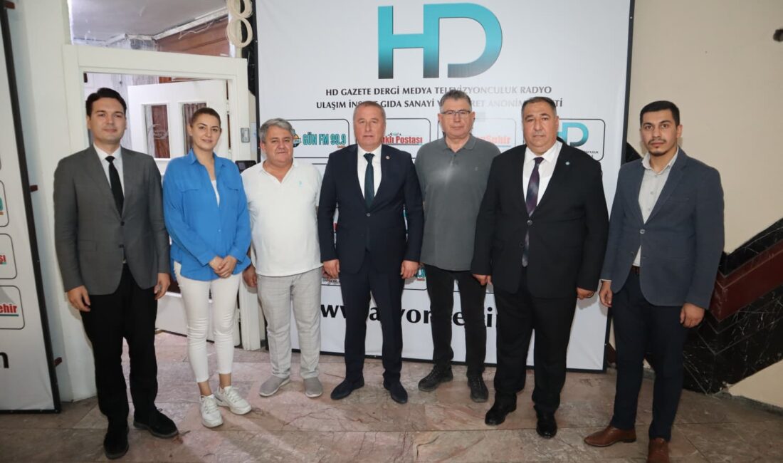 İYİ Parti Genel Başkan Yardımcısı ve Afyonkarahisar Milletvekili Hakan Şeref