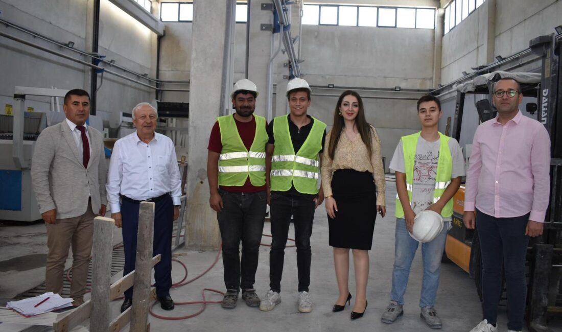 İscehisar Kaymakamı Nesrin Uygun, ilçenin ekonomik kalkınmasının lokomotiflerinden biri olan