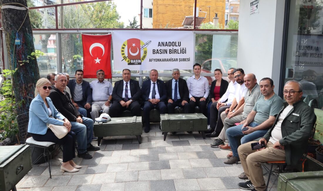 TBMM Başkanlık Divanı Katip Üyesi ve AK Parti Afyonkarahisar Milletvekili