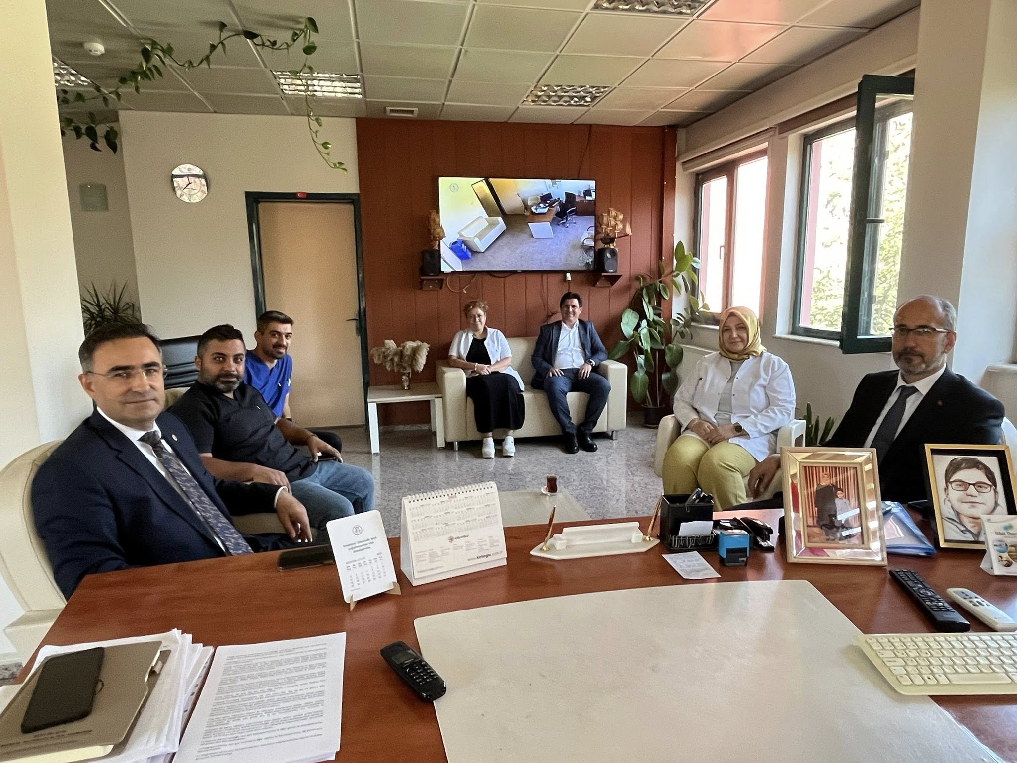 AK Parti Afyonkarahisar Milletvekili Hasan Arslan, sağlık alanındaki çalışmaları yerinde