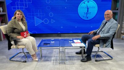 Uşak Üniversitesi Rektörü Prof. Dr. Ekrem Savaş, yaptığı açıklamada üniversitenin