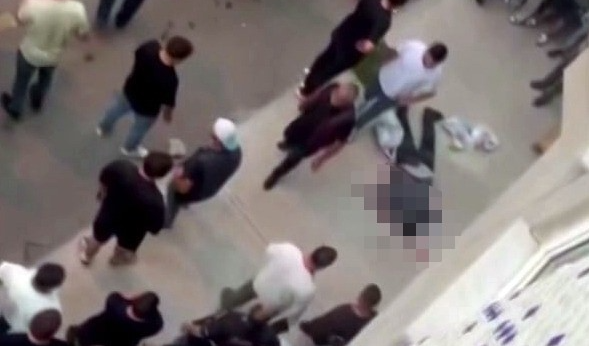 Sakarya'nın Karasu ilçesinde, aralarında husumet bulunan bir kişi pusuya düşürülerek