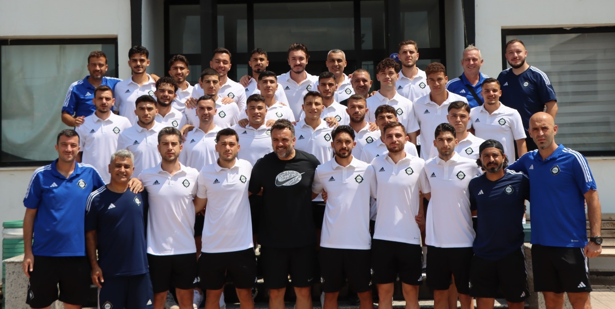 Afyonkarahisar sezon öncesi kulüpleri ağırlamaya devam ediyor. TFF 3. Lig