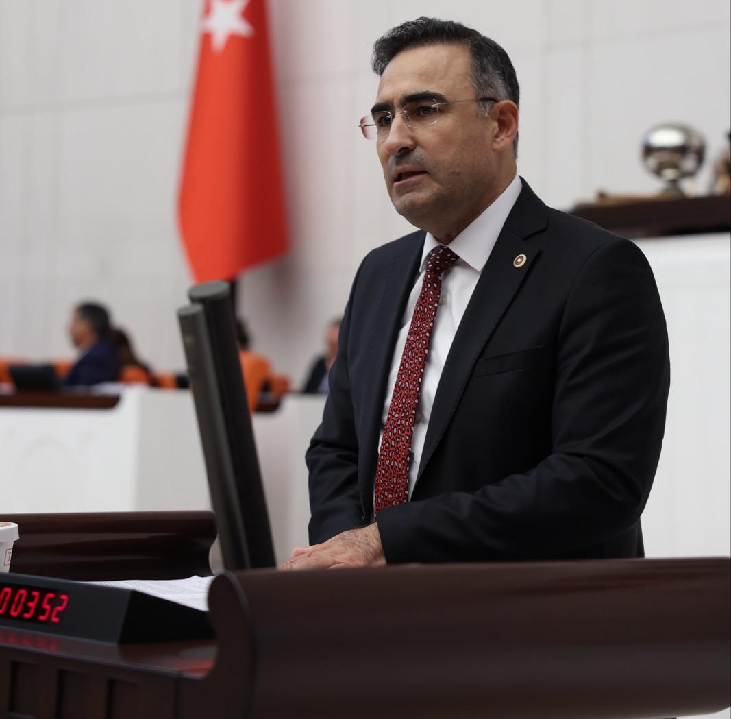 AK Parti Afyonkarahisar Milletvekili Hasan Arslan, “14 Ağustos 2001 tarihinde