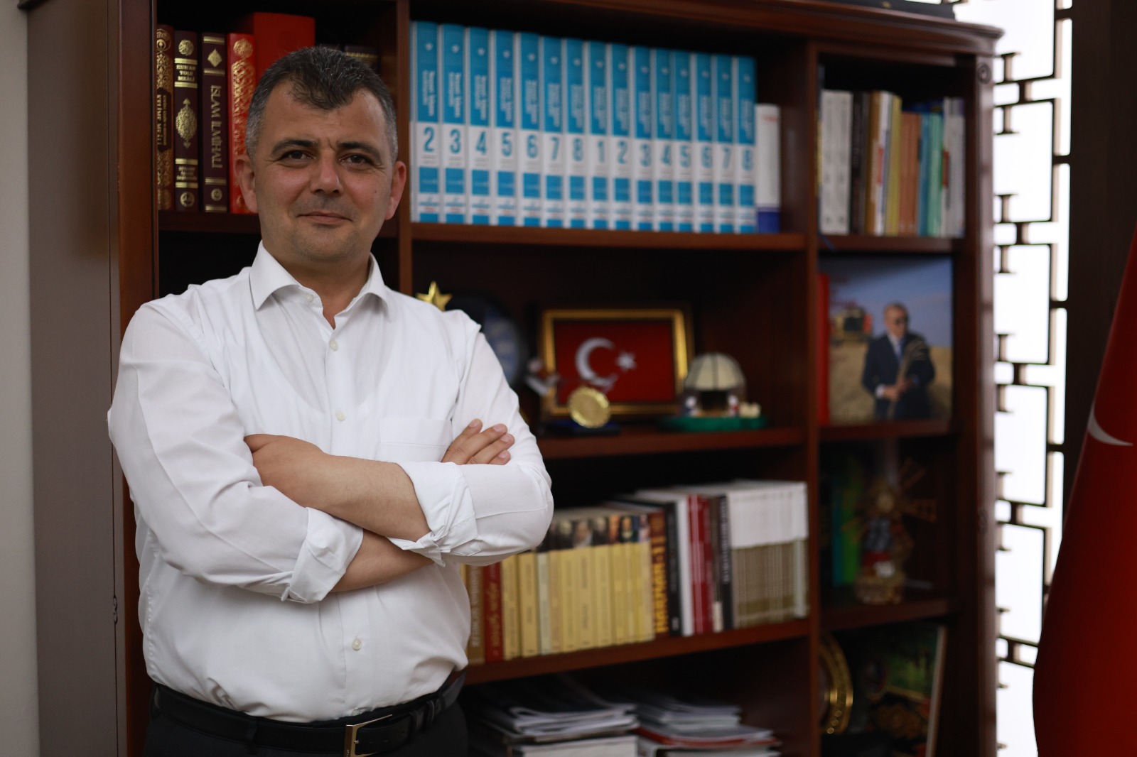 Emirdağ Belediye Başkanı Serkan Koyuncu, ilçenin en temel ihtiyaçlarından biri