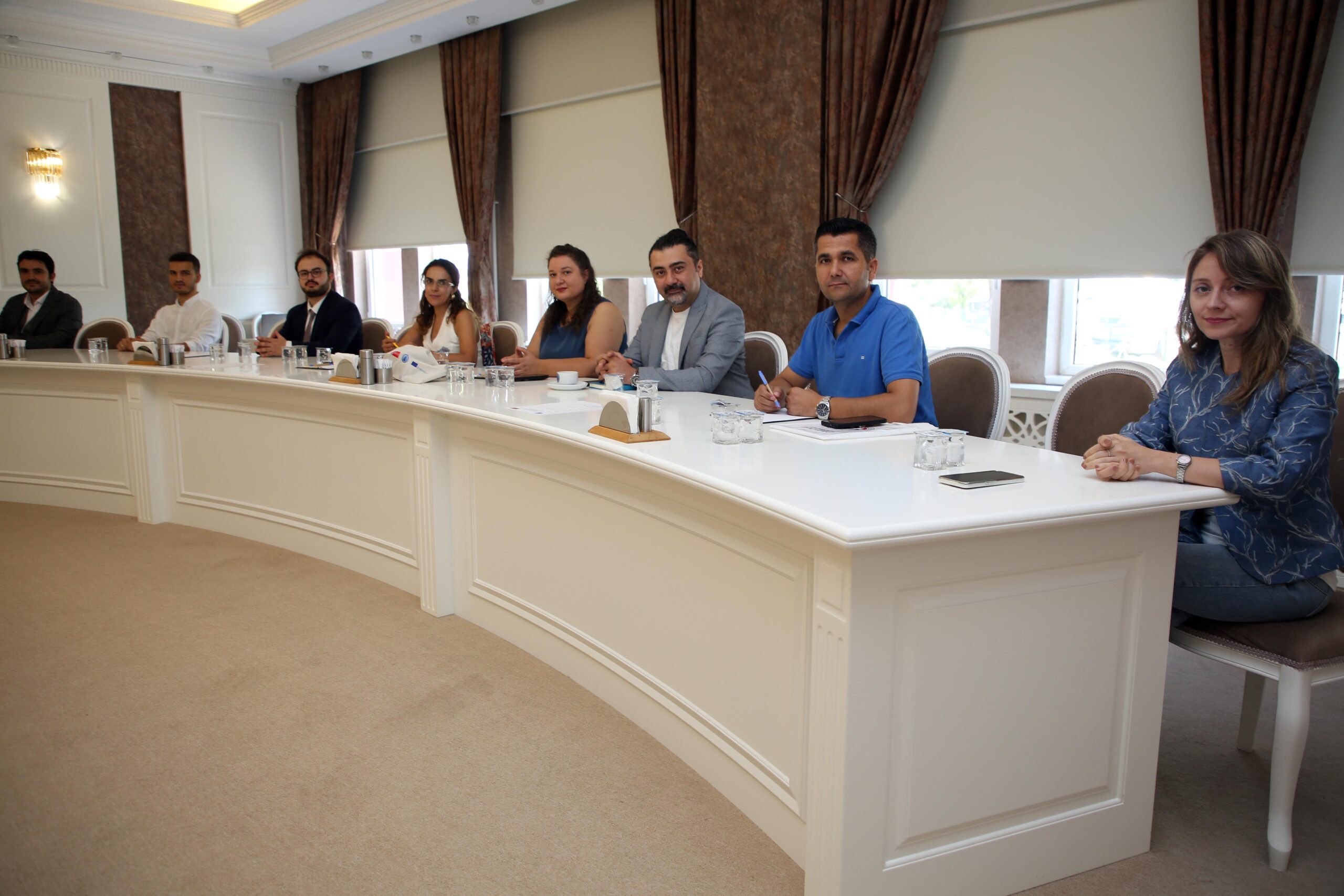 Afyon Kocatepe Üniversitesi (AKÜ), Uluslararası İlişkiler Uygulama ve Araştırma Merkezi