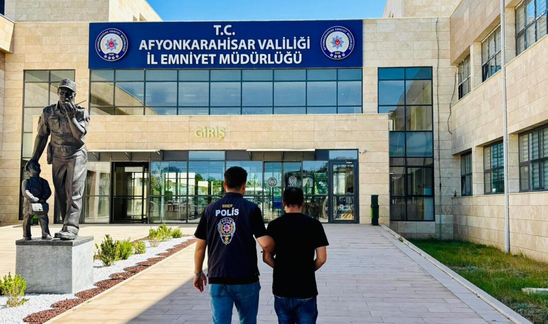 Afyonkarahisar Emniyet Müdürlüğü, aranan şahısların yakalanmasına yönelik yürüttüğü çalışmalar kapsamında
