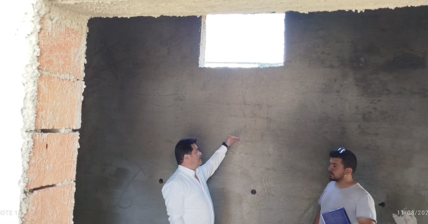 Bolvadin Belediye Başkanı Derviş Aynacı, yapımında sona gelinen Uzay Gözlemevi’ni