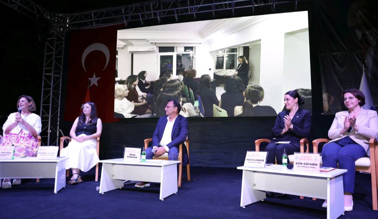 Evciler Belediye Başkanı Av. Berrin Uğurlu, Edremit Belediyesi tarafından bu