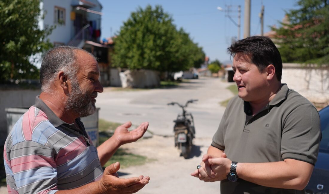 Bolvadin Belediye Başkanı Derviş Aynacı, Muhtarlar Derneği Başkanı İbrahim Eriş