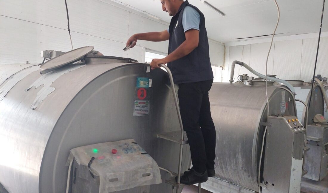 Afyonkarahisar’da gıda üretimi ve satışı yapan işletmelere yönelik denetim gerçekleştirildi.