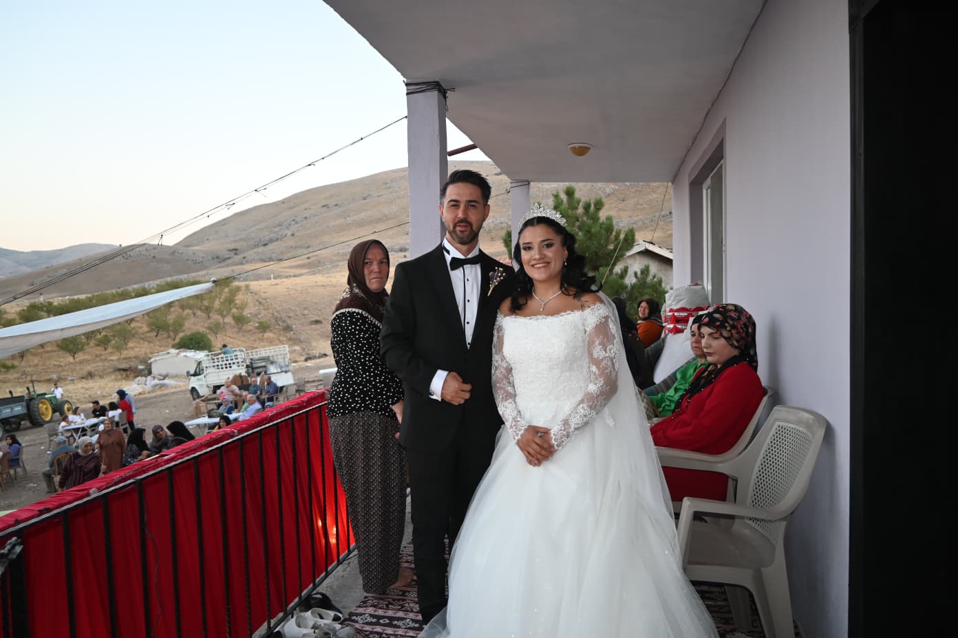 Çay İlçe Kaymakamı Hasan Hüsnü Türker, ilçe Köylere Hizmet Götürme