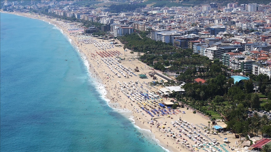 Kültür ve Turizm Bakan Yardımcısı Nadir Alpaslan, istikrarlı şekilde “Sürdürülebilir