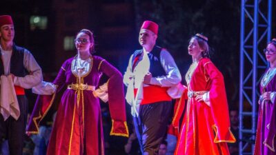 Afyonkarahisar Belediyesi, Zafer Haftası etkinlikleri kapsamında Akarçay’da düzenlediği kültür ve