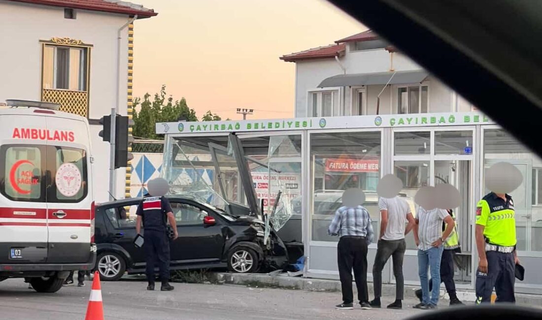 Afyonkarahisar merkeze bağlı Çayırbağ beldesinde dün öğle saatlerinde meydana gelen