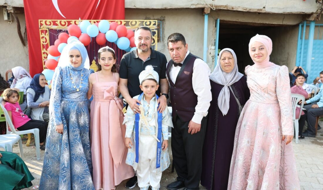 Sandıklı Belediye Başkanı Adnan Öztaş, hafta sonu boyunca ilçedeki vatandaşların