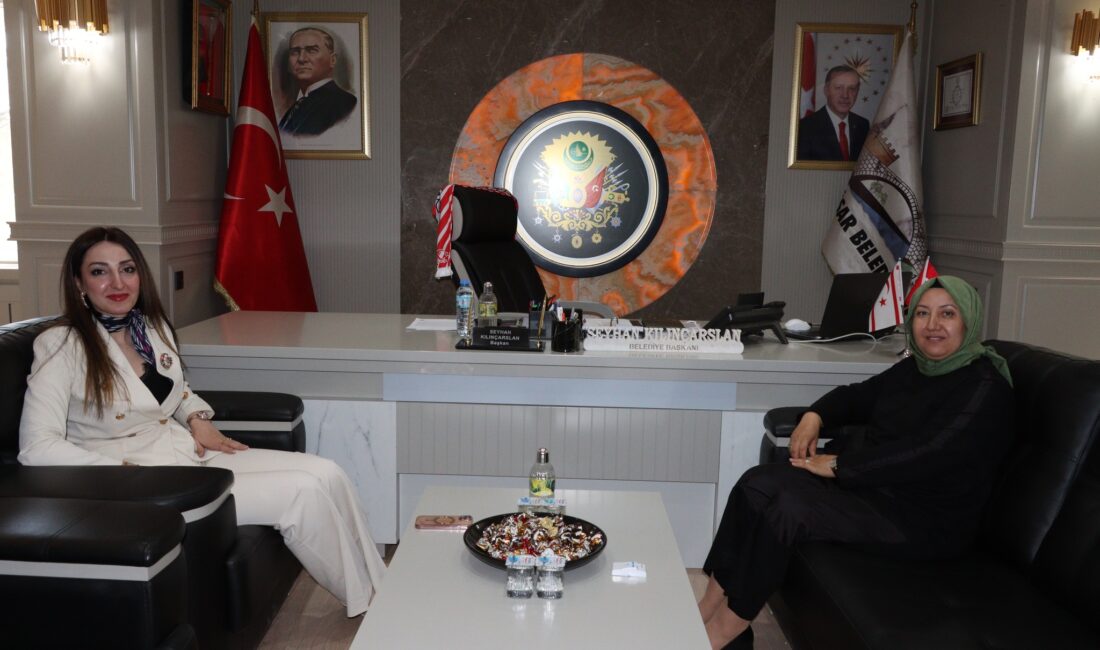 Kısa süre önce İscehisar ilçesine atanarak göreve başlayan İlçe Kaymakamı