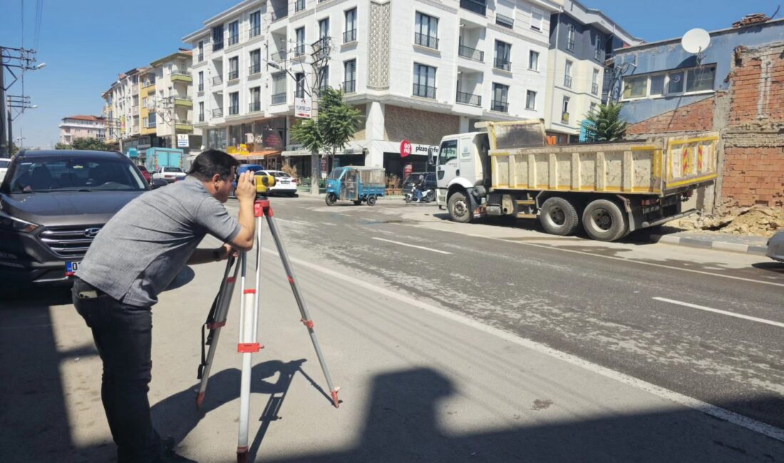 Santral Caddesi’nde uzun süredir boş olarak duran alanda, Bolvadin Belediyesi