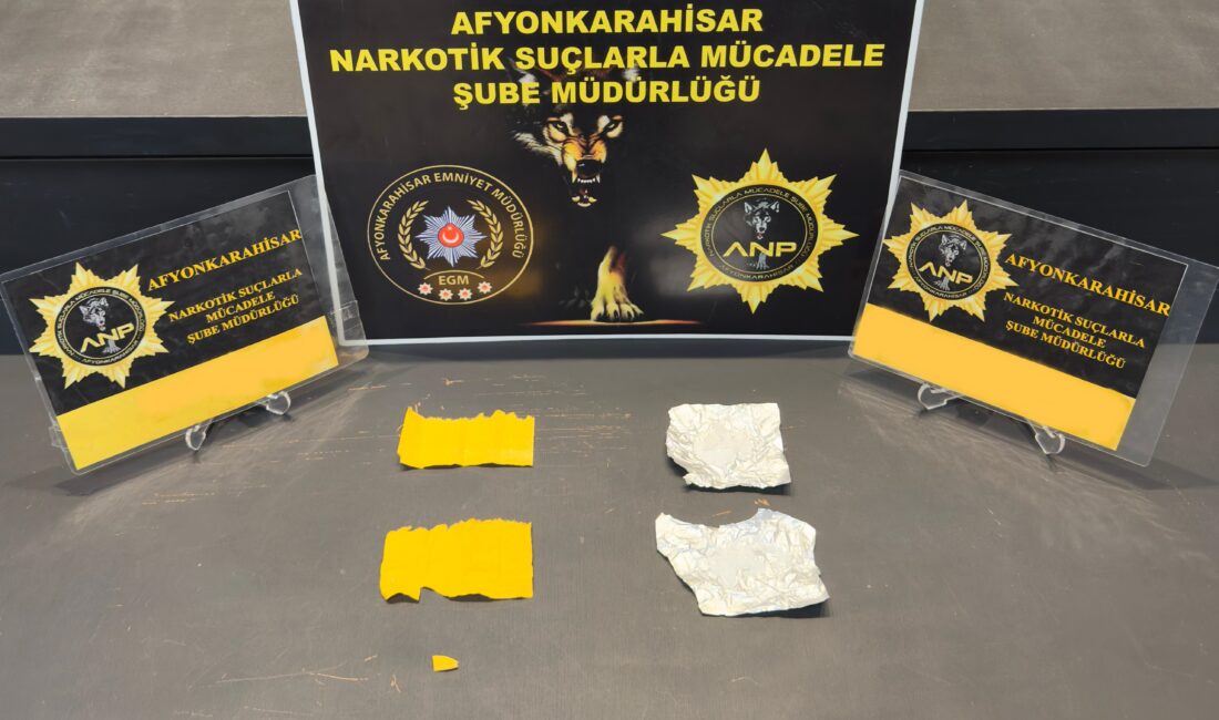 Afyonkarahisar İl Emniyet Müdürlüğü ekipleri tarafından gerçekleştirilen denetim sırasında durdurulan