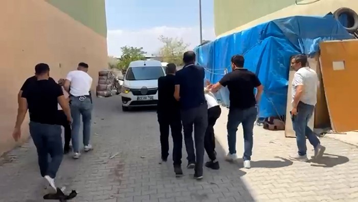 Konya’da çeşitli suçlardan hapis cezaları bulunan ve cezaevinden firar eden