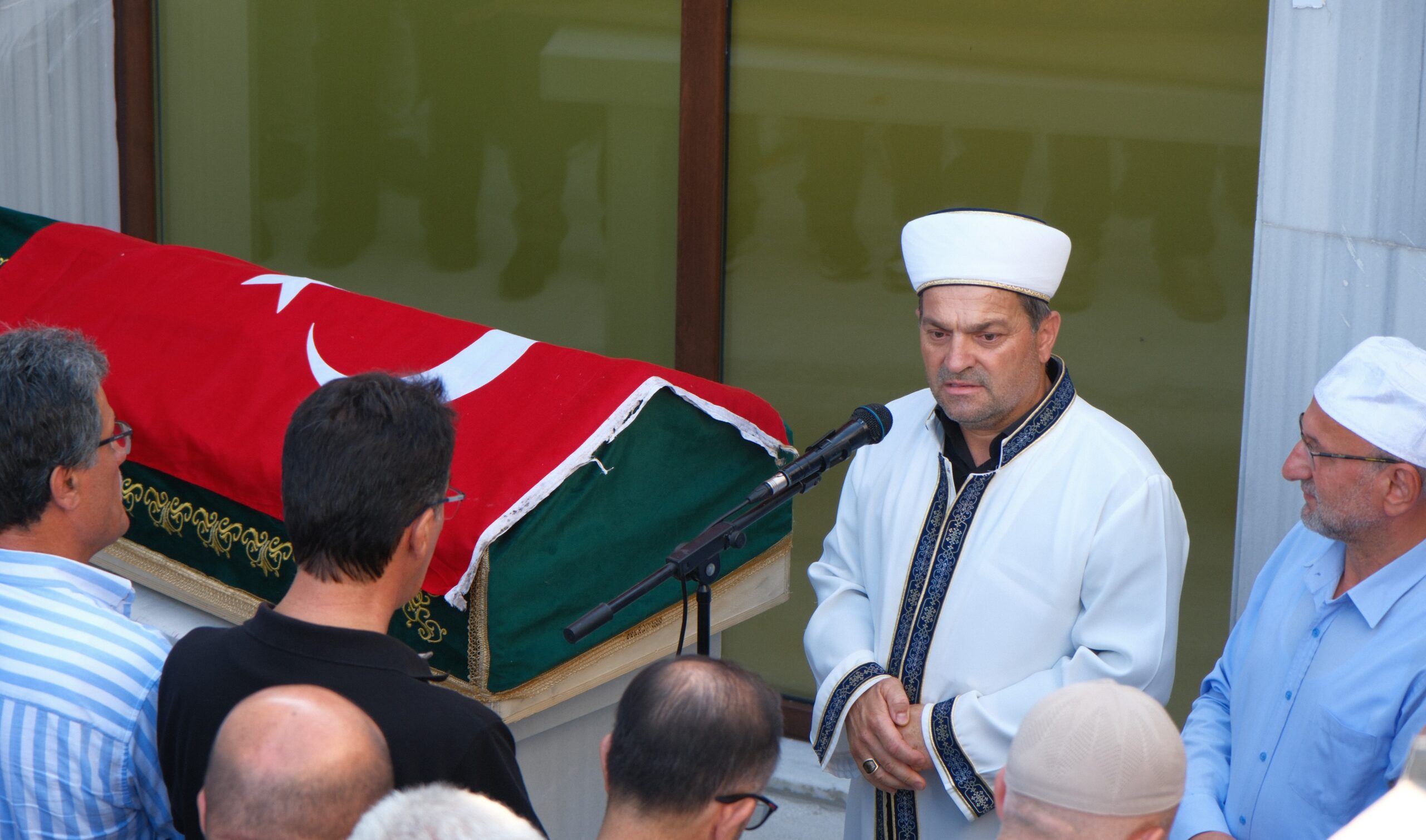 Bursa'daki Hüdavendigar Osmangazi Camii İmam Hatibi Necmettin Koç'un ABD'de eğitim