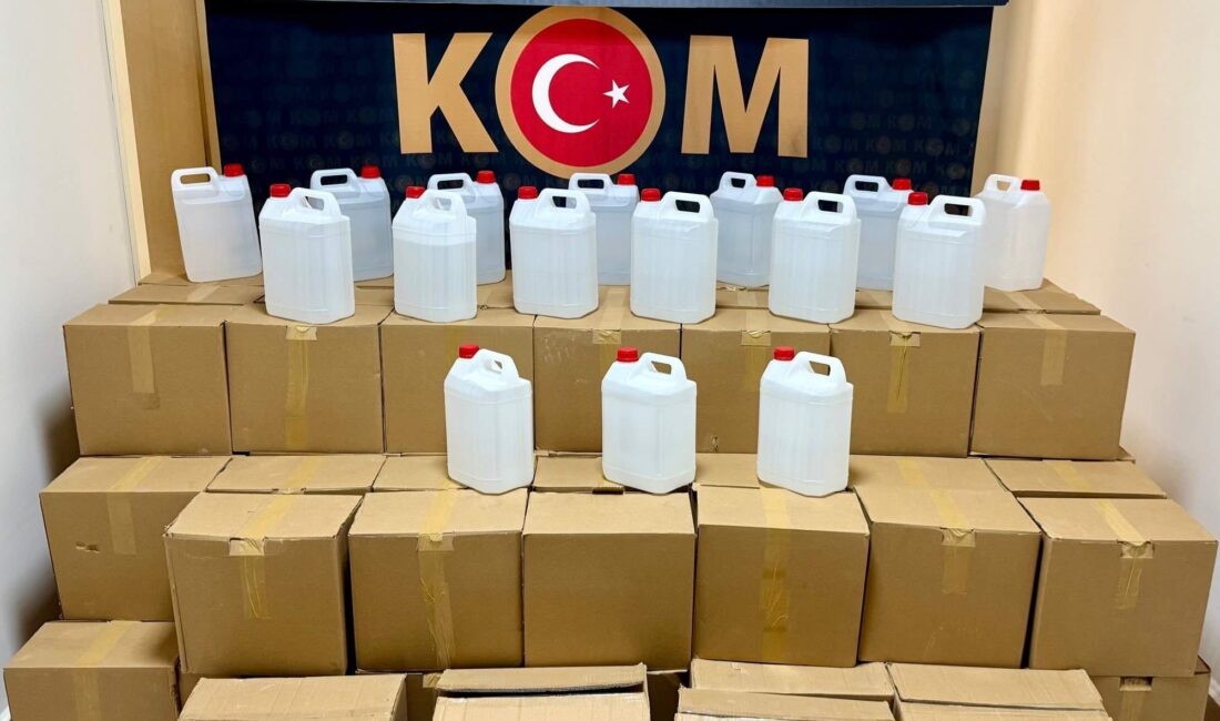 Manisa'da, emniyet güçlerinin koordineli çalışması sonucu yasa dışı alkol üretimine