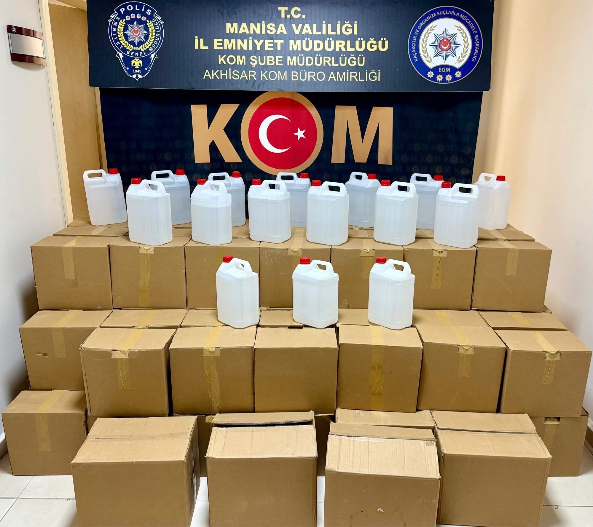 Manisa'da, emniyet güçlerinin koordineli çalışması sonucu yasa dışı alkol üretimine