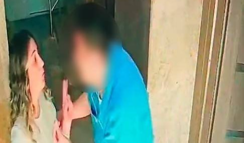 Antalya'da, hemşire eşi Sevcan Demir Sakman'ı satırla vahşice öldürdüğü iddiasıyla