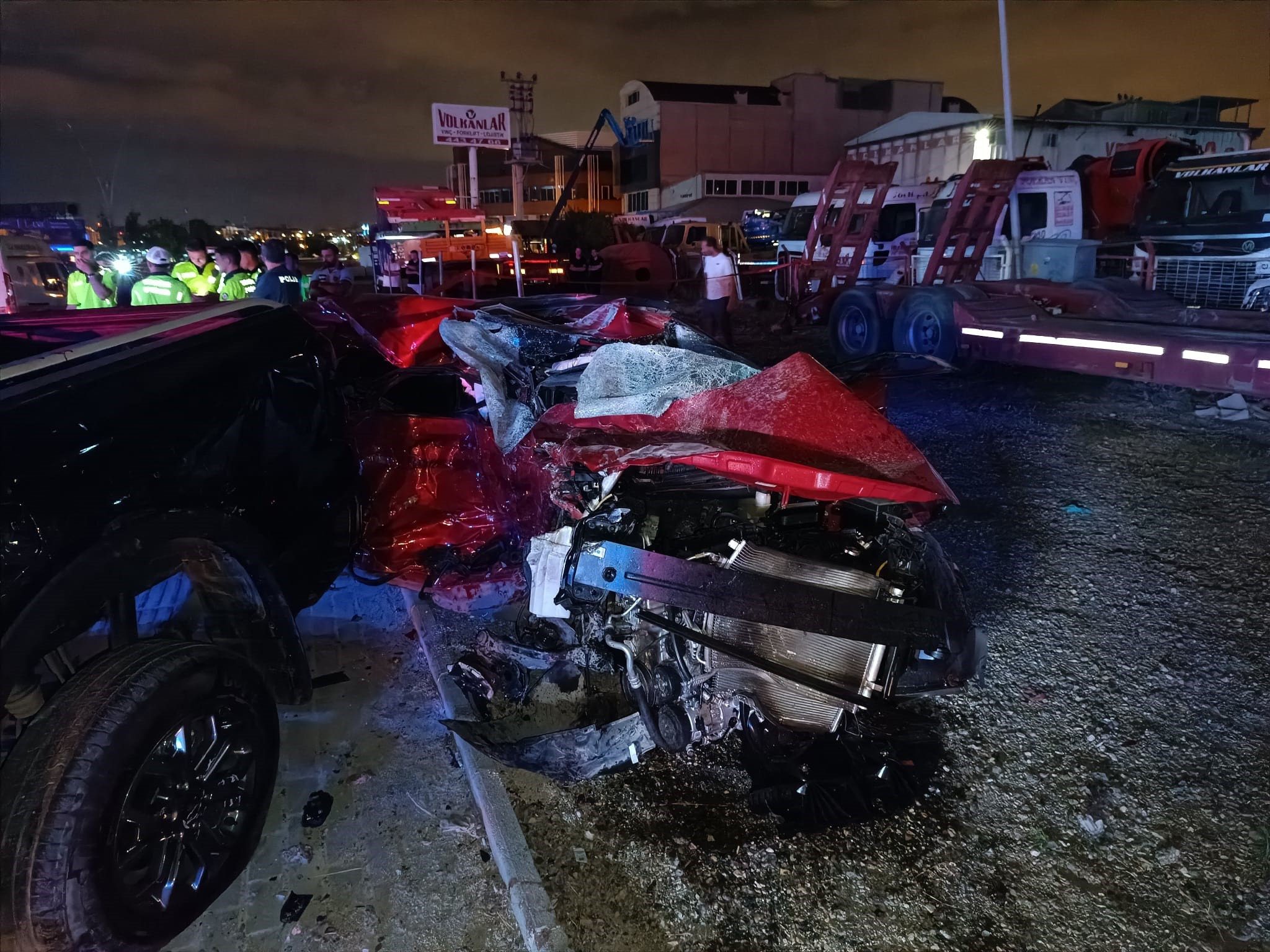 Bursa'da meydana gelen elim trafik kazasında aynı aileden iki kız