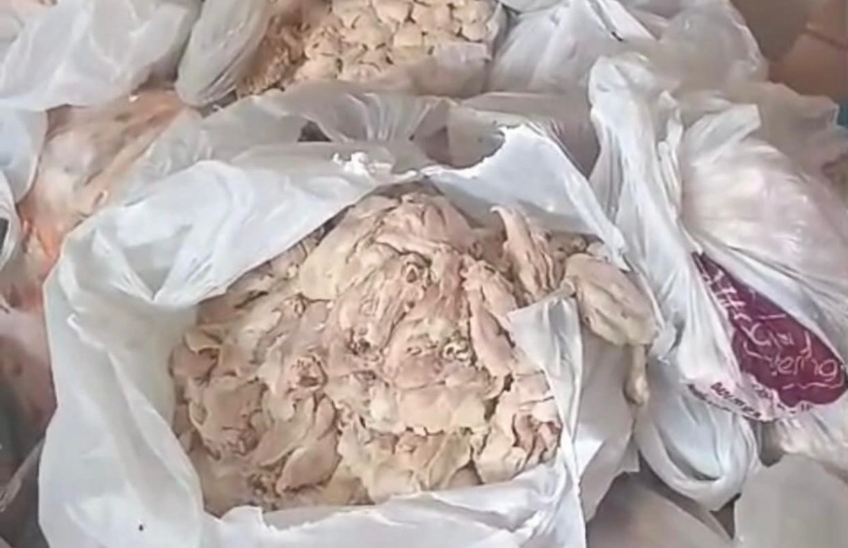 Elazığ'da bir gıda işletmesine yönelik gerçekleştirilen resmi denetimler sırasında, tüketime