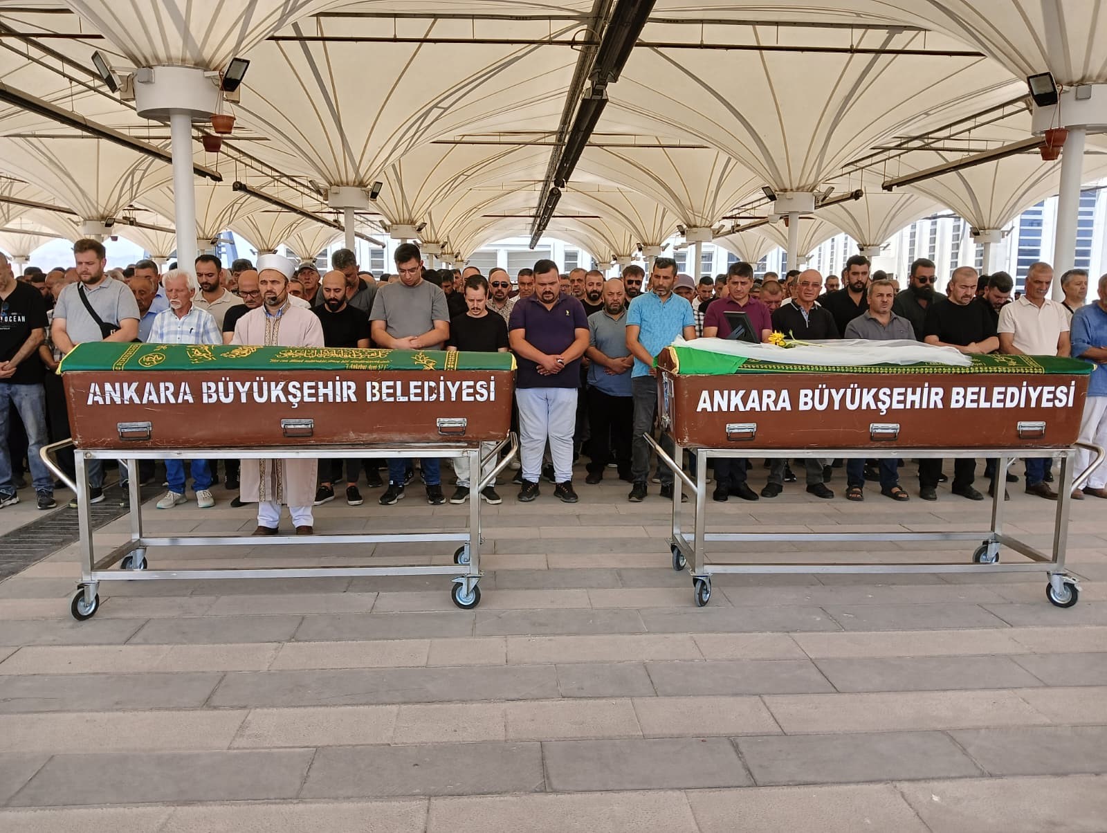 Başkent Ankara'da bir apartman dairesinde meydana gelen olayda, 26 yaşındaki