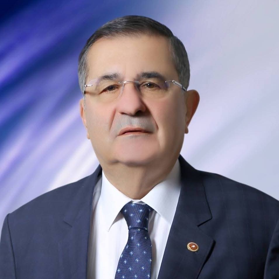 Türkiye siyasetinde uzun yıllar etkin görevlerde bulunmuş, 23. Dönem Samsun