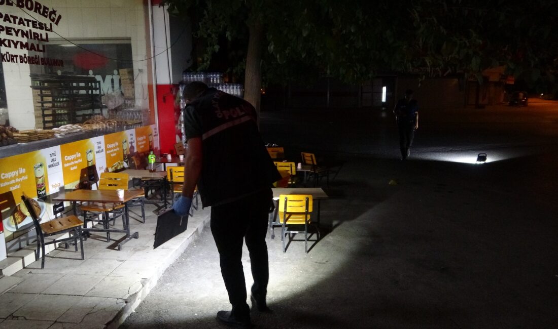Malatya'nın Yeşilyurt ilçesinde gece saatlerinde meydana gelen silahlı çatışmada iki