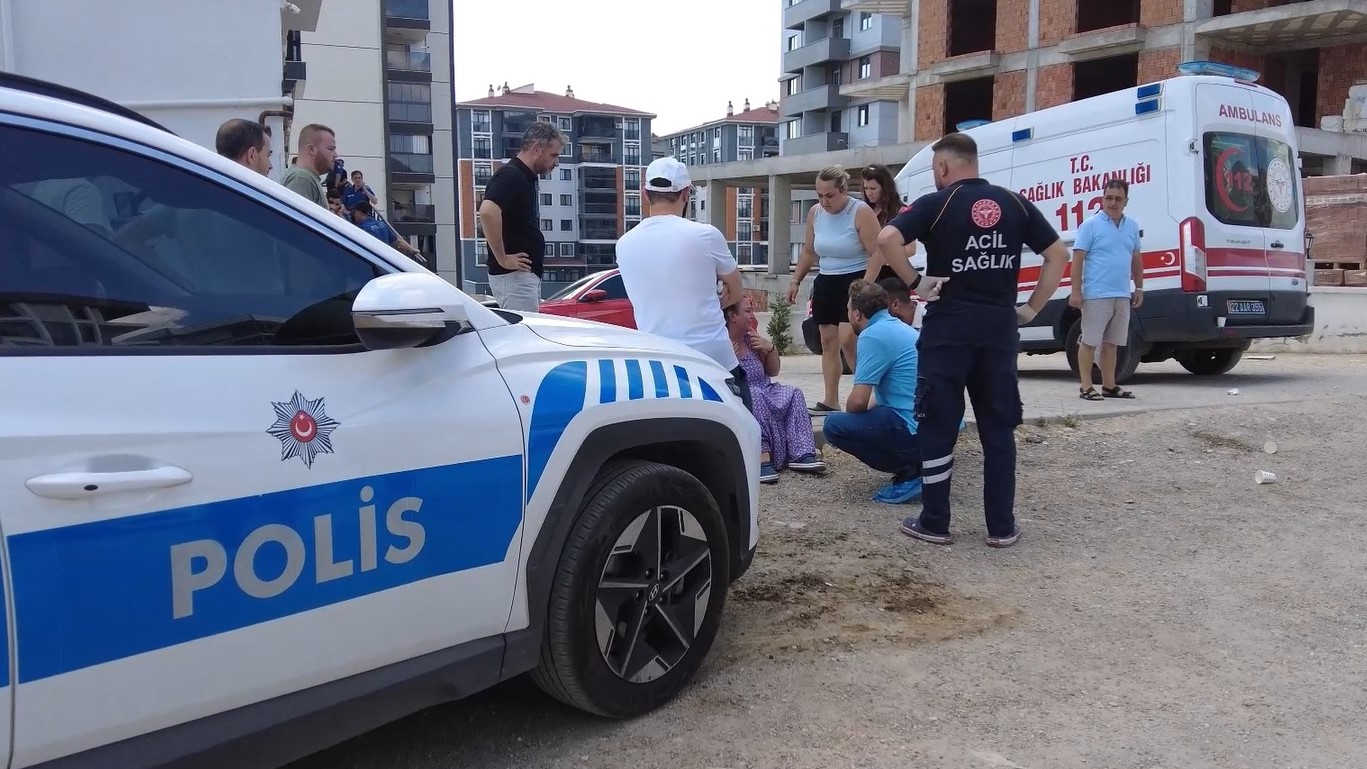 Edirne'de 11 yaşındaki çocuğu ile eşini öldüren şüphelinin, telefonla arayanlara