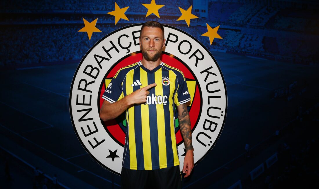 Geçtiğimiz sezonun ikinci yarısını kiralık olarak geçirdiği Fenerbahçe'ye kalıcı transferi