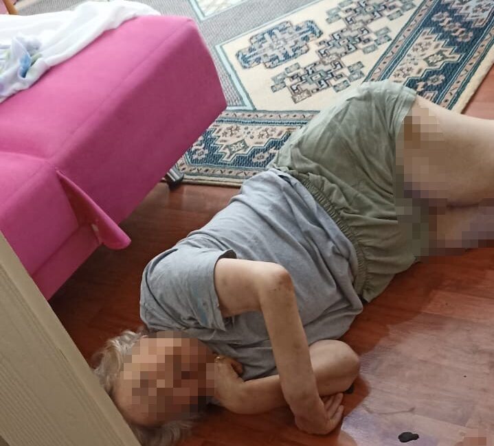 Denizli Valiliği, Pamukkale ilçesinde doktor olan şizofreni hastası oğlu tarafından