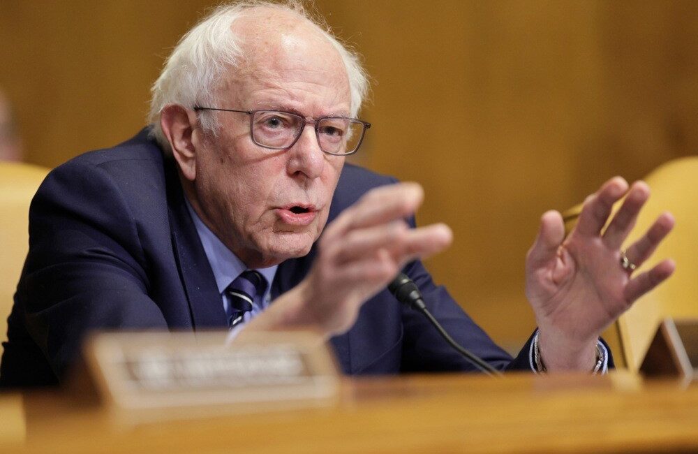WASHINGTON - Yahudi kökenli ABD'li Senatör Bernie Sanders, Washington'da yaptığı