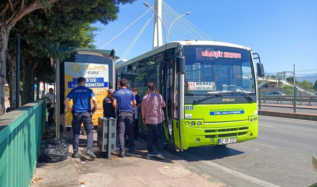 Kocaeli İzmit'te bir halk otobüsü şoförü, yolcusuyla yaşadığı tartışmanın ardından