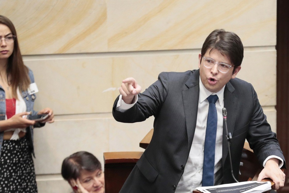Kolombiya’nın başkenti Bogota’da Haziran ayında düzenlenen bir mitingde, 15 yaşındaki