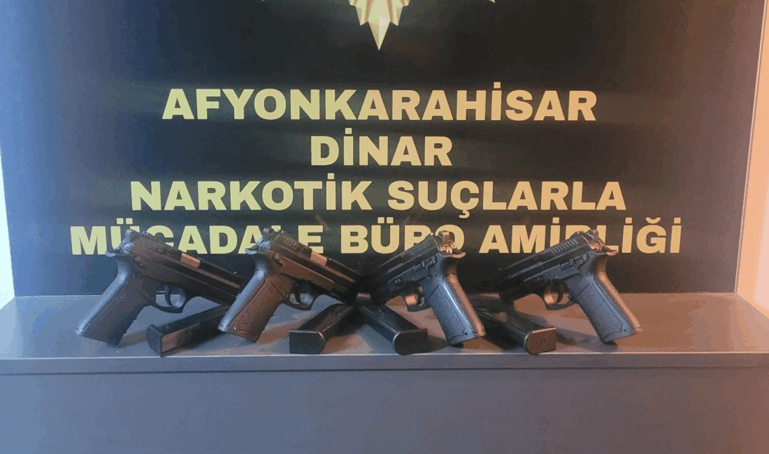 Afyonkarahisar İl Emniyet Müdürlüğü ekiplerinin gerçekleştirdiği denetimler sırasında, şüphe üzerine