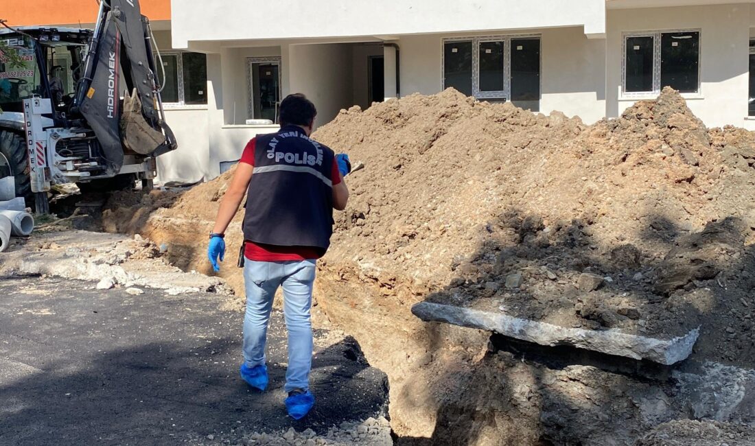 Ankara'nın Sincan ilçesindeki bir inşaat alanında yürütülen kazı çalışmaları esnasında