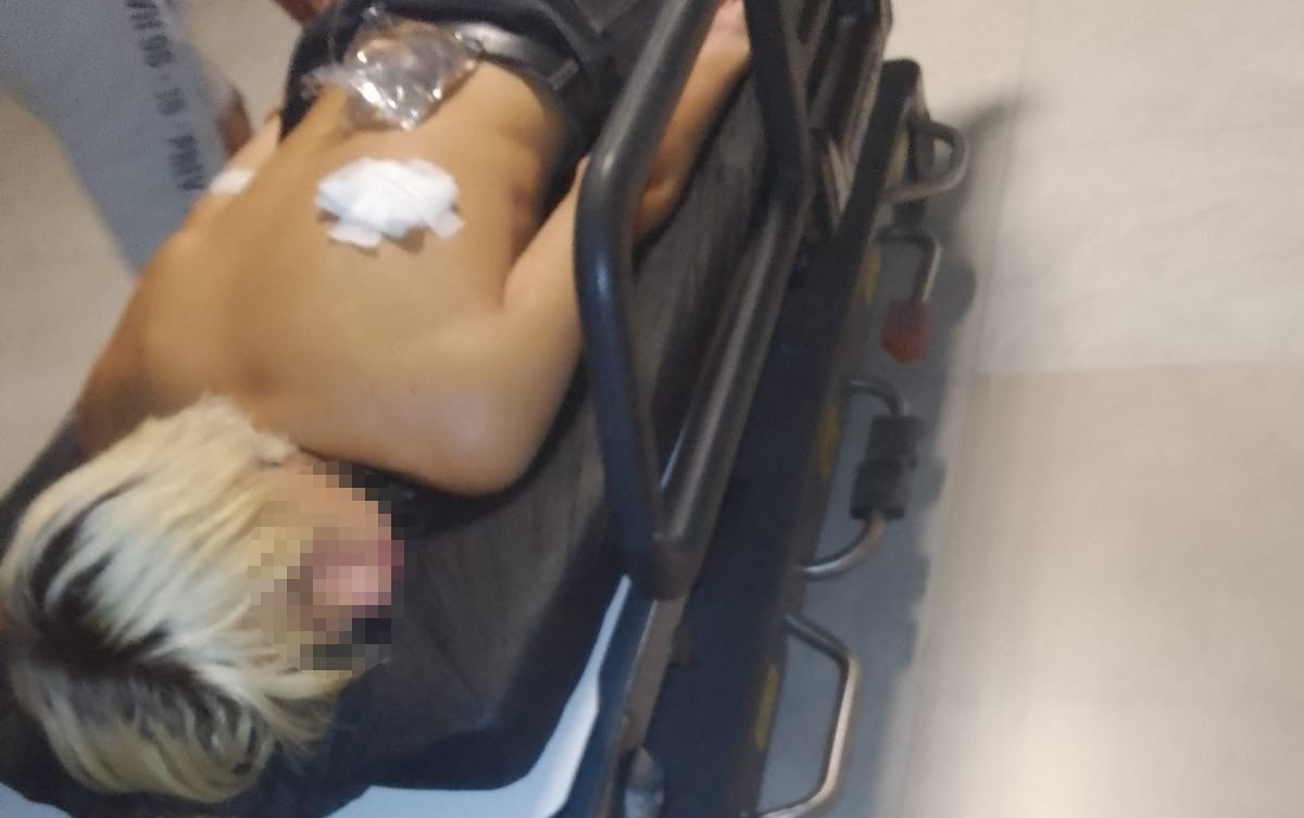 Aydın'ın Kuşadası ilçesinde, parkta oturan 15 yaşındaki Ukrayna uyruklu bir