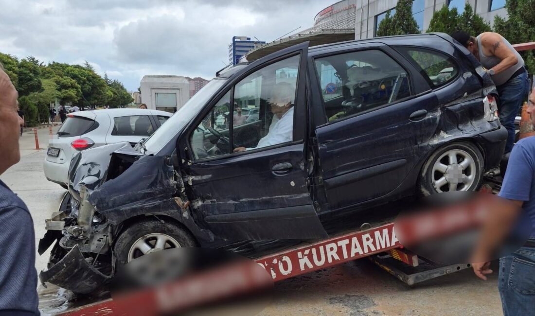 Samsun'da meydana gelen trafik kazasında aracı kullanılamaz hale gelen engelli