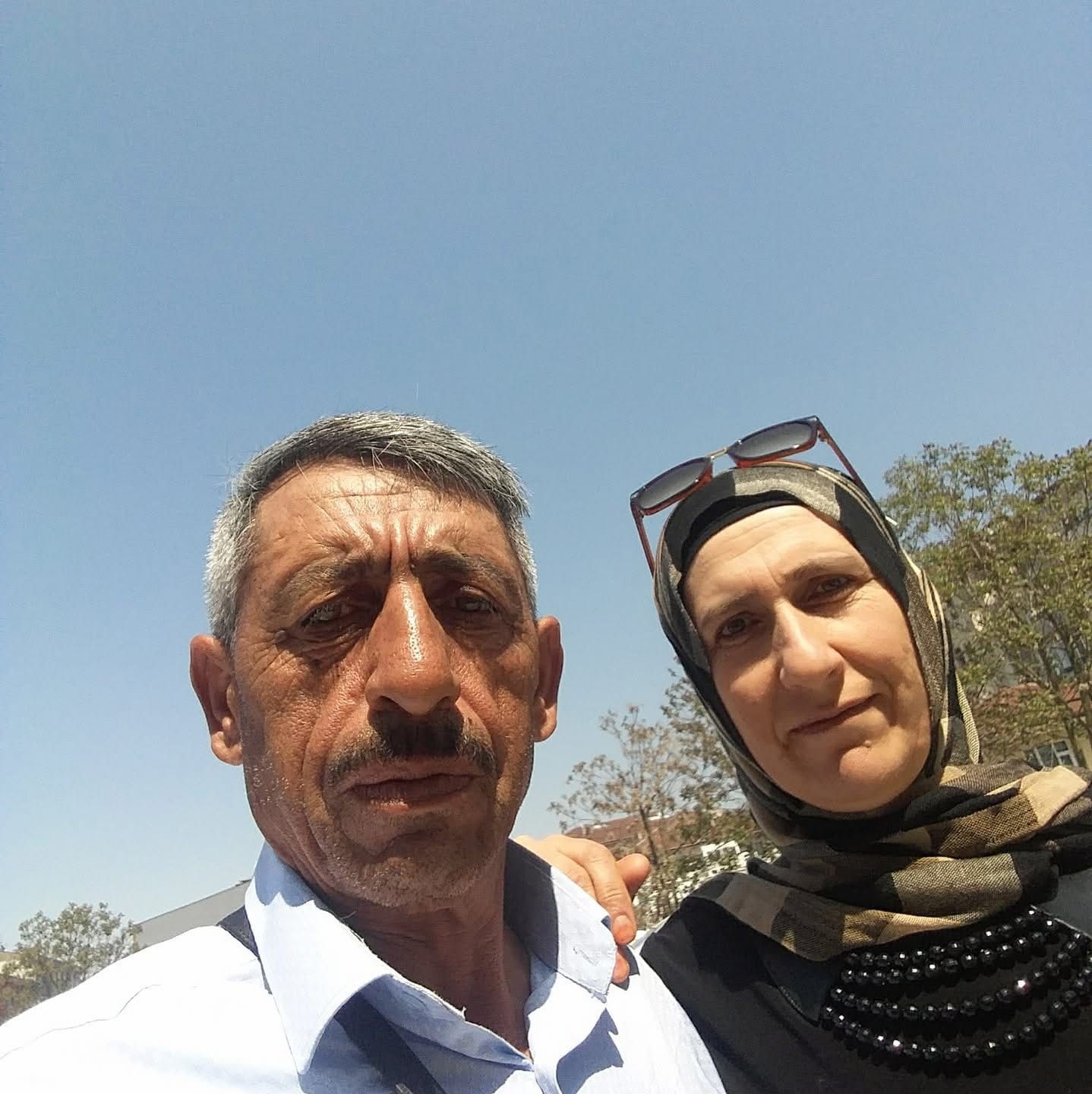 Kocaeli'nin Gebze ilçesinde, karısını tabancayla öldüren şahıs aynı silahla kendini