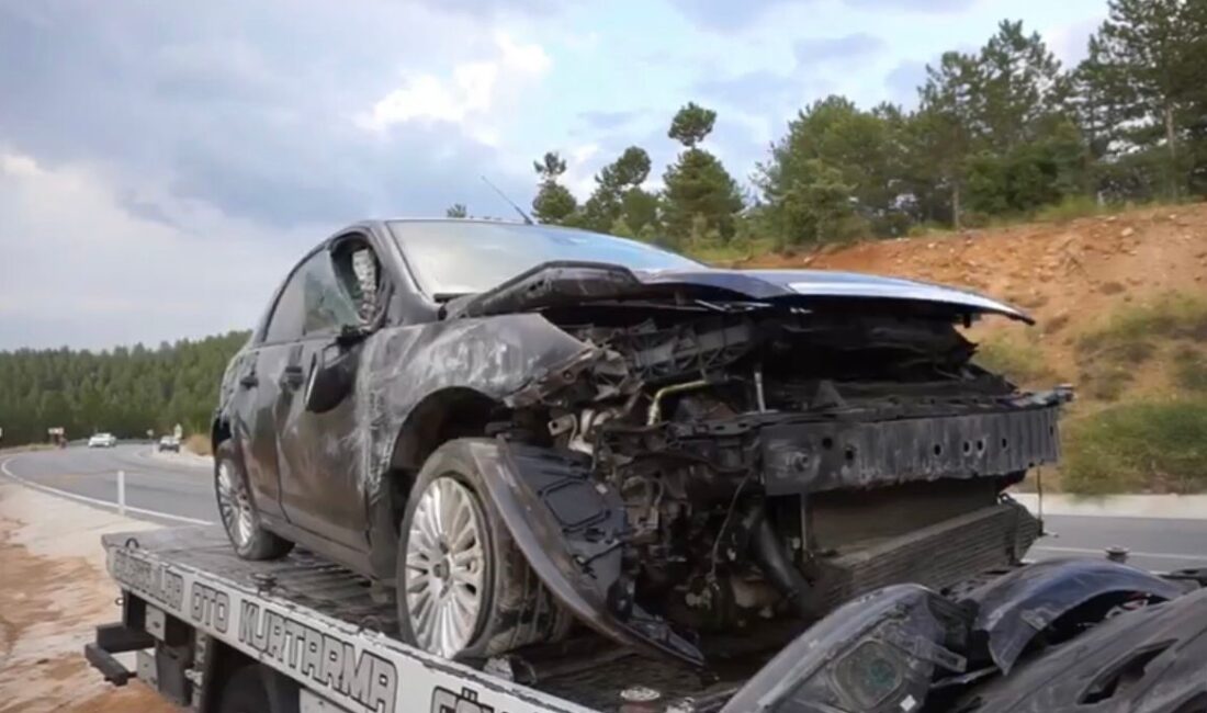 Burdur’un Gölhisar ilçesinde sürücüsünün direksiyon hakimiyetini kaybetmesi sonucu otomobilin devrilmesi
