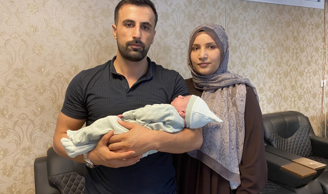 Topuk Kanı Krizi: Mahkemeden Ailenin Rızası Olmadan Sağlık Tedbiri Kararı 
Mersin'de yaşayan Murat ve Elif Kınış çifti, yeni doğan bebeklerine