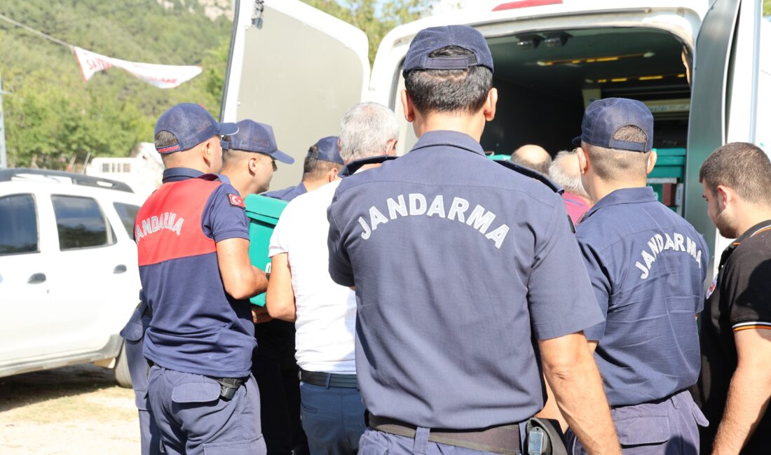 Adana'nın Kozan ilçesinde, 500 TL'lik şofben anlaşmazlığı nedeniyle 70 yaşındaki