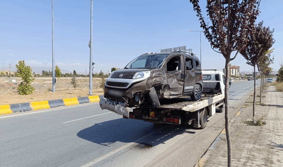 Ağrı'nın Patnos ilçesinde, iddiaya göre kırmızı ışık ihlali sonucu meydana